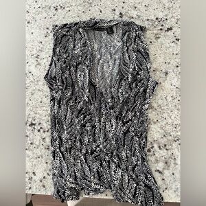 Tahari V neck Blouse